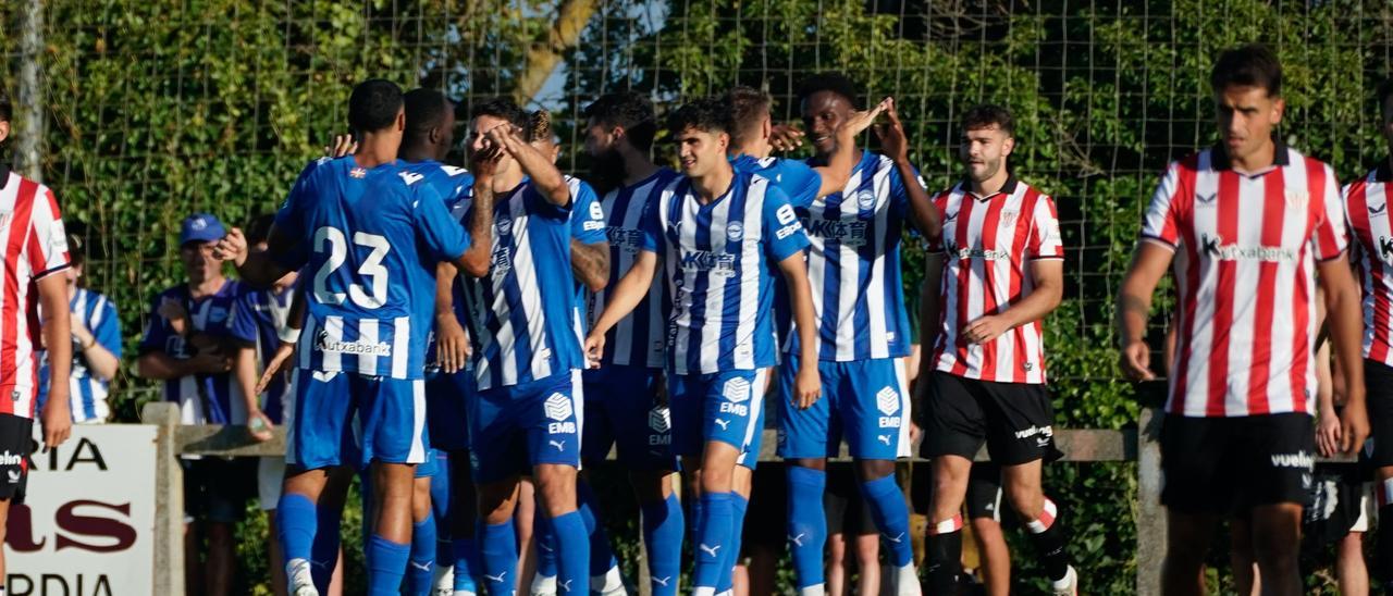 En imágenes: Ilusionante estreno del Alavés en Laguardia (1-0)