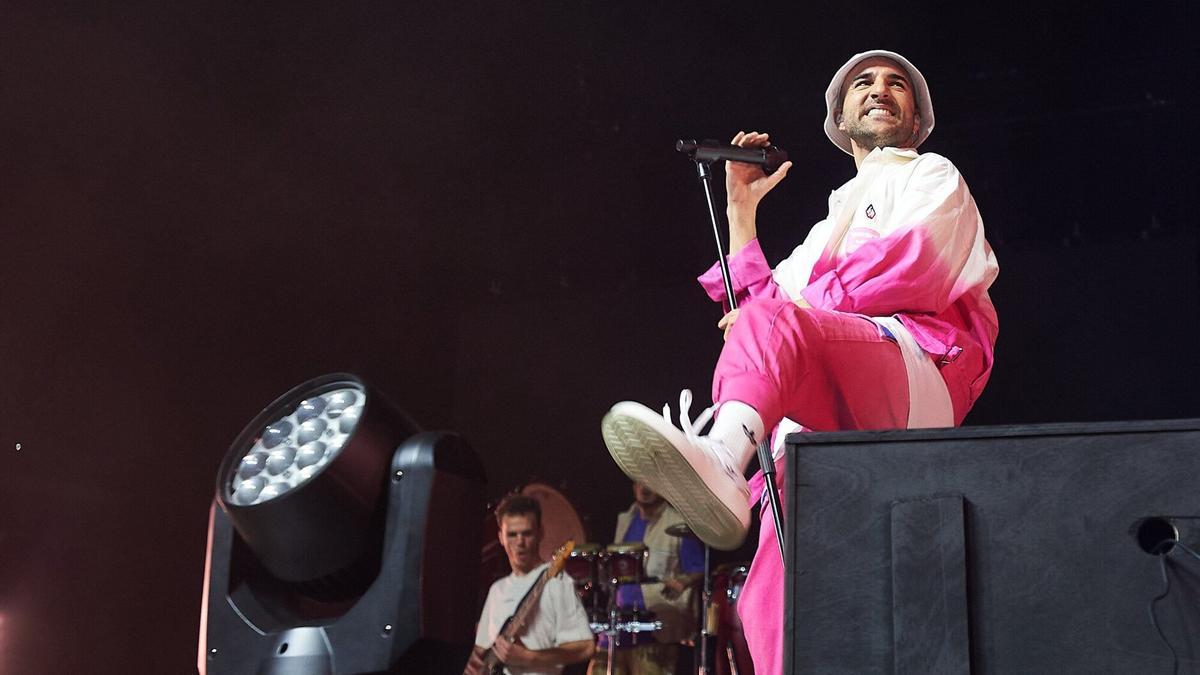 Nil Moliner, durante su concierto en 2022 en el Navarra Arena.