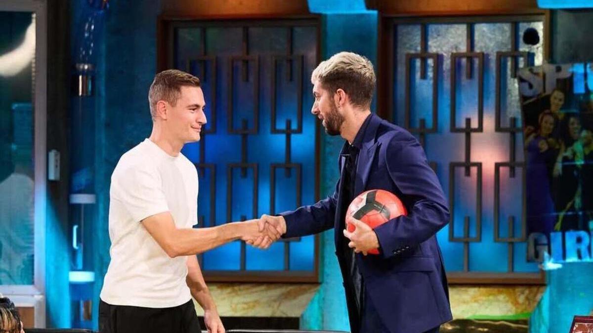 Jorge de Frutos y David Broncano, ayer en 'La Revuelta' Jorge de Frutos y David Broncano, ayer en 'La Revuelta'