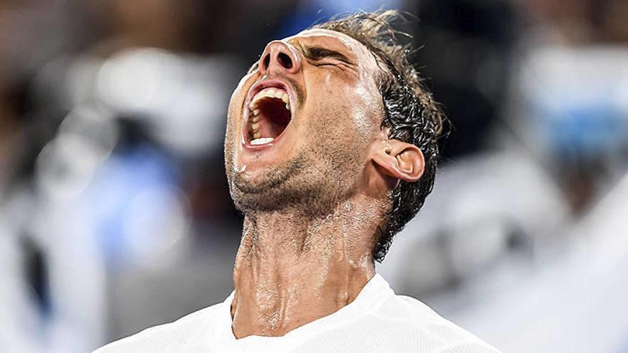 Nadal supera otra prueba de fuego y ahora llega Raonic