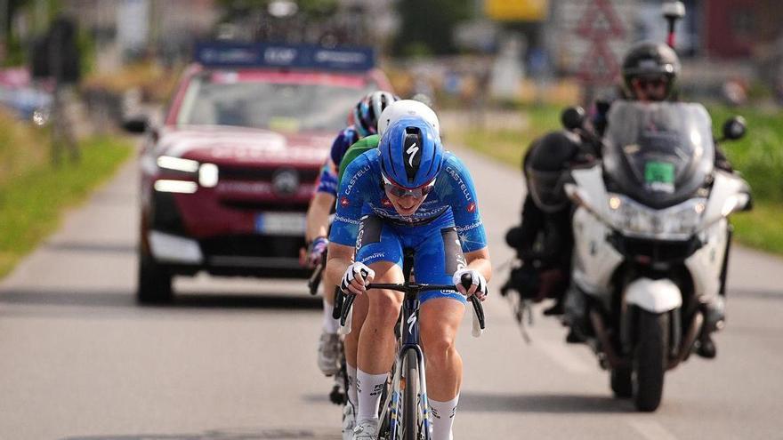 Demi Vollering conquista el Giro