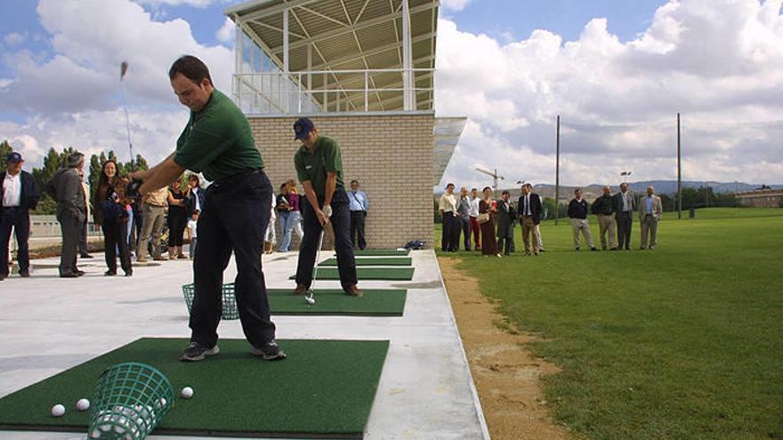 Campo de prácticas de golf de la UPNA.