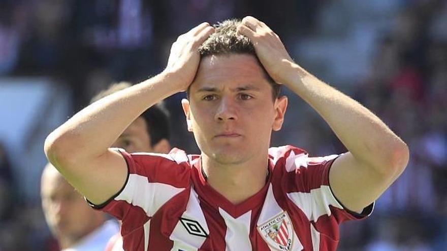 Herrera seguirá en el Athletic y Özil ficha por el Arsenal