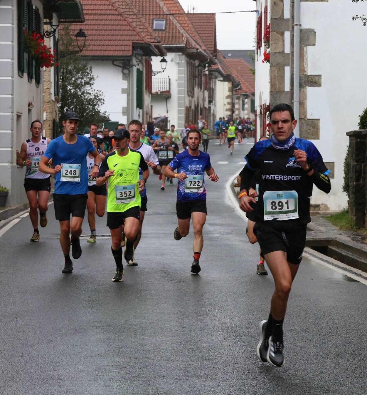 Fotos de la XVIII Media Maratón Roncesvalles-Zubiri