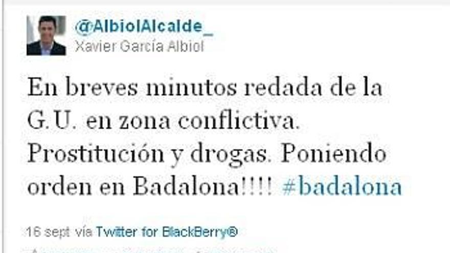 Imagen del tweet que colgó el alcalde de Badalona avisando de una redada antes de que se produjese.