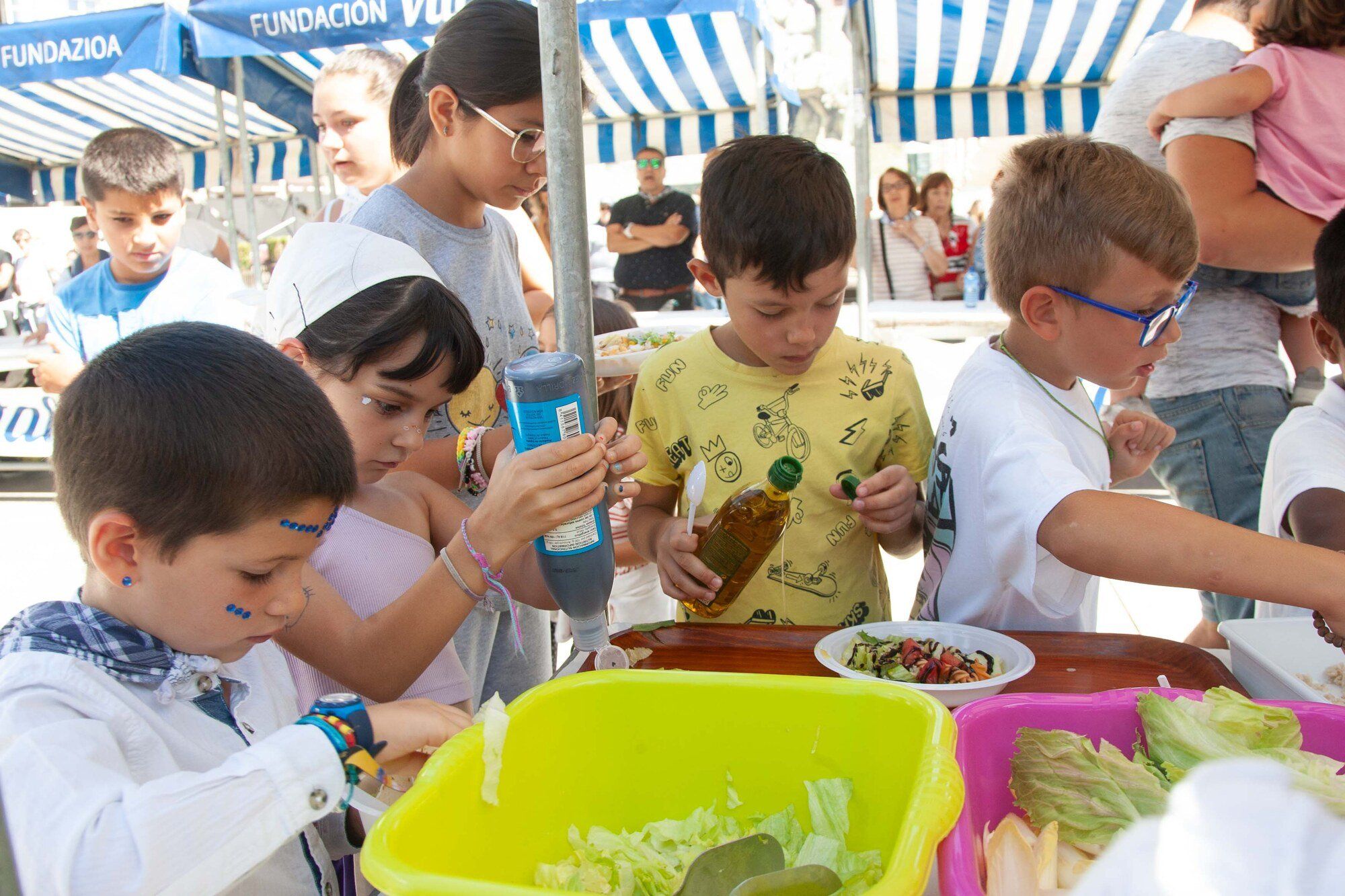 En imágenes: Las cuadrillas vuelven a tomar protagonismo con sus actividades en fiestas de 'La Blanca'