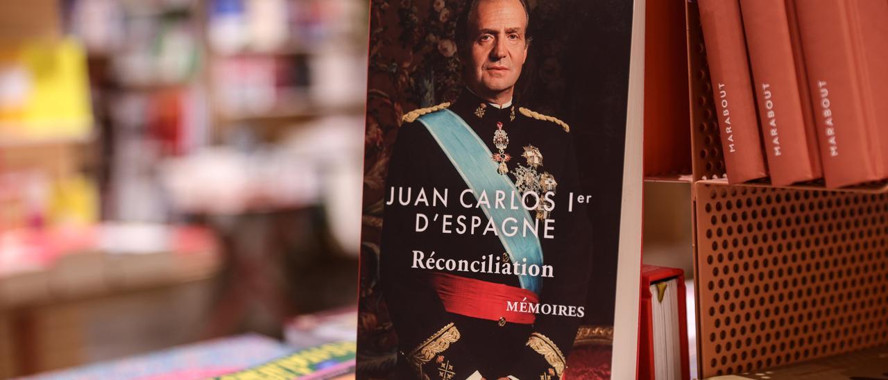 Democracia del pueblo, 
no del emérito