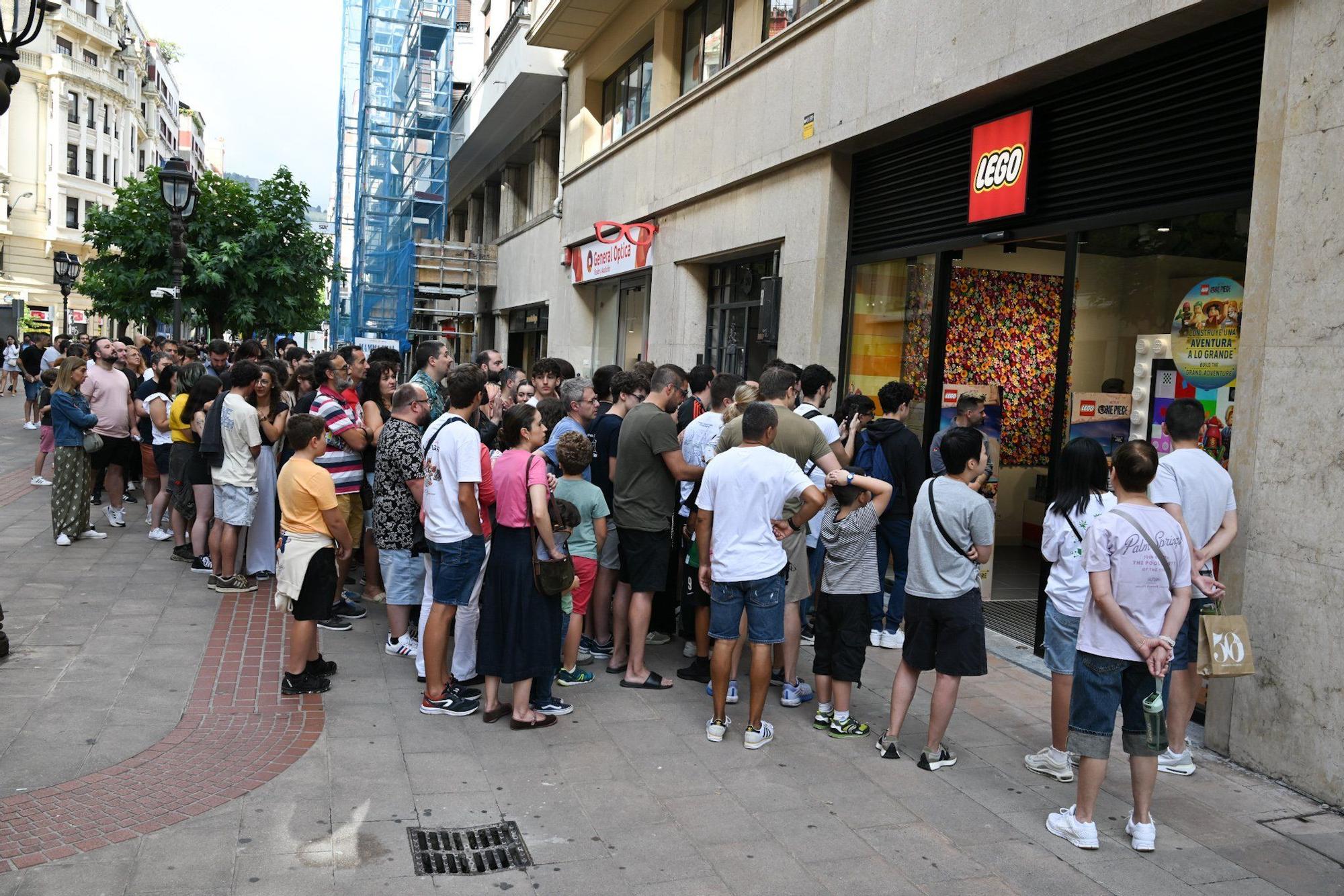 En imágenes: abre la tienda de Lego en Bilbao