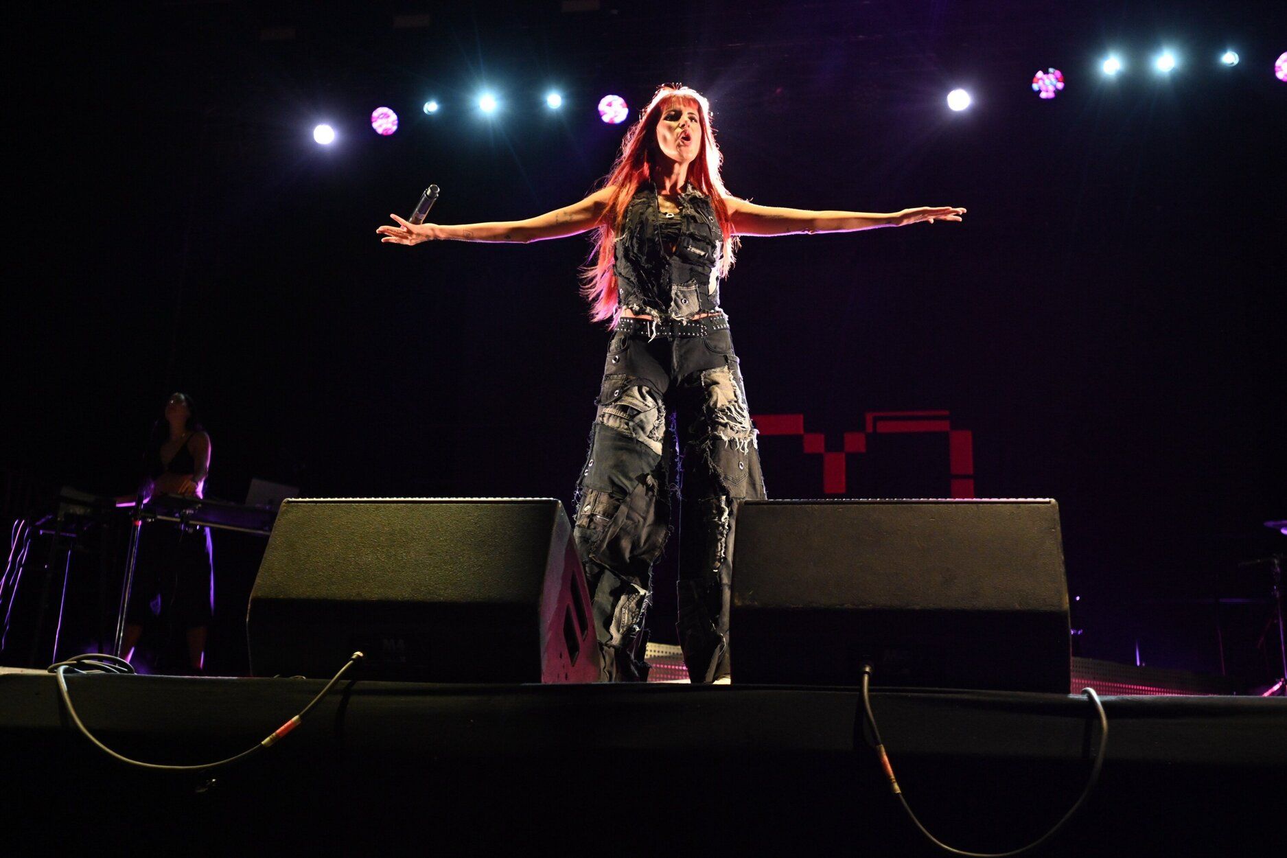 Vicco pone a bailar a Donostia en la Aste Nagusia
