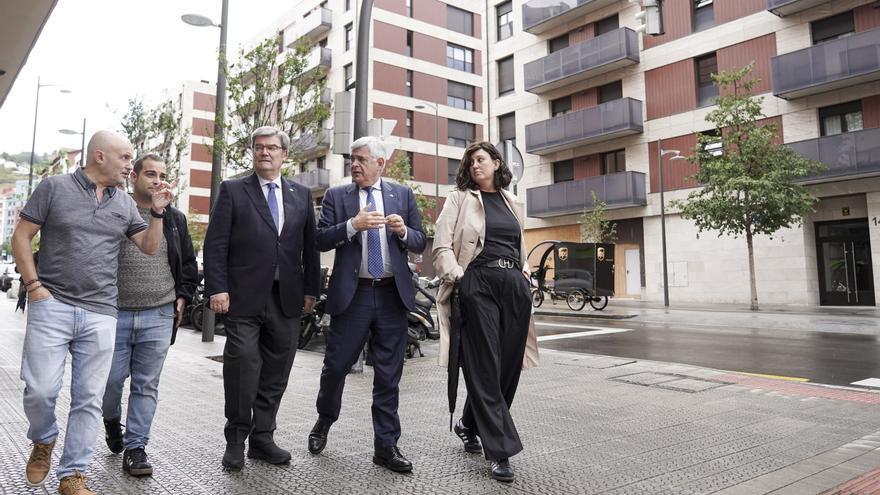 Bilbao termina las obras en la calle Luis Briñas tras una inversión de 2,5 millones