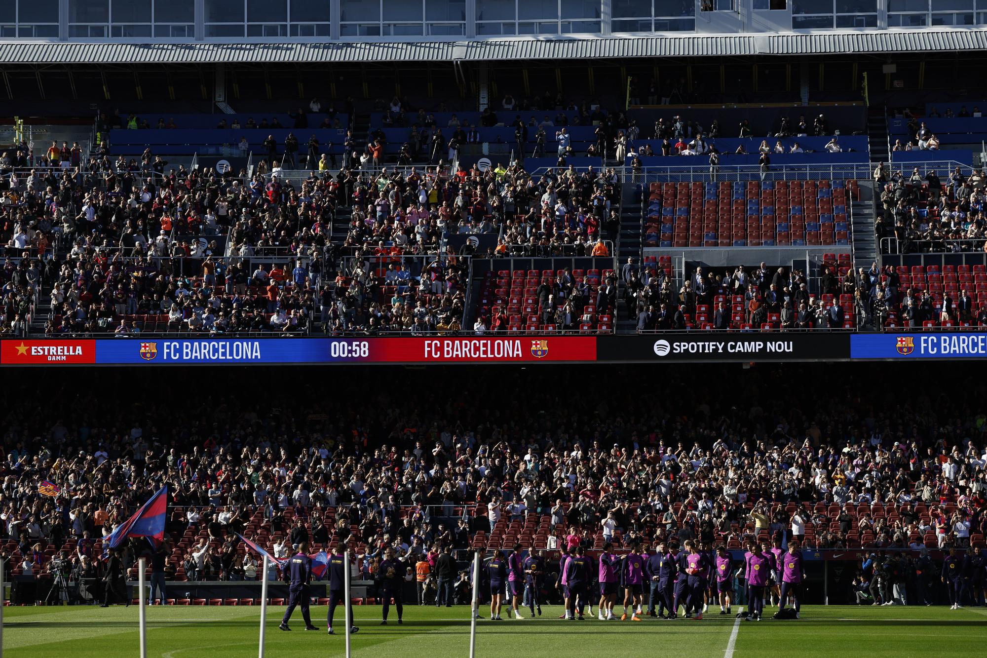 Fotos del nuevo Spotify Camp Nou en el primer día con público