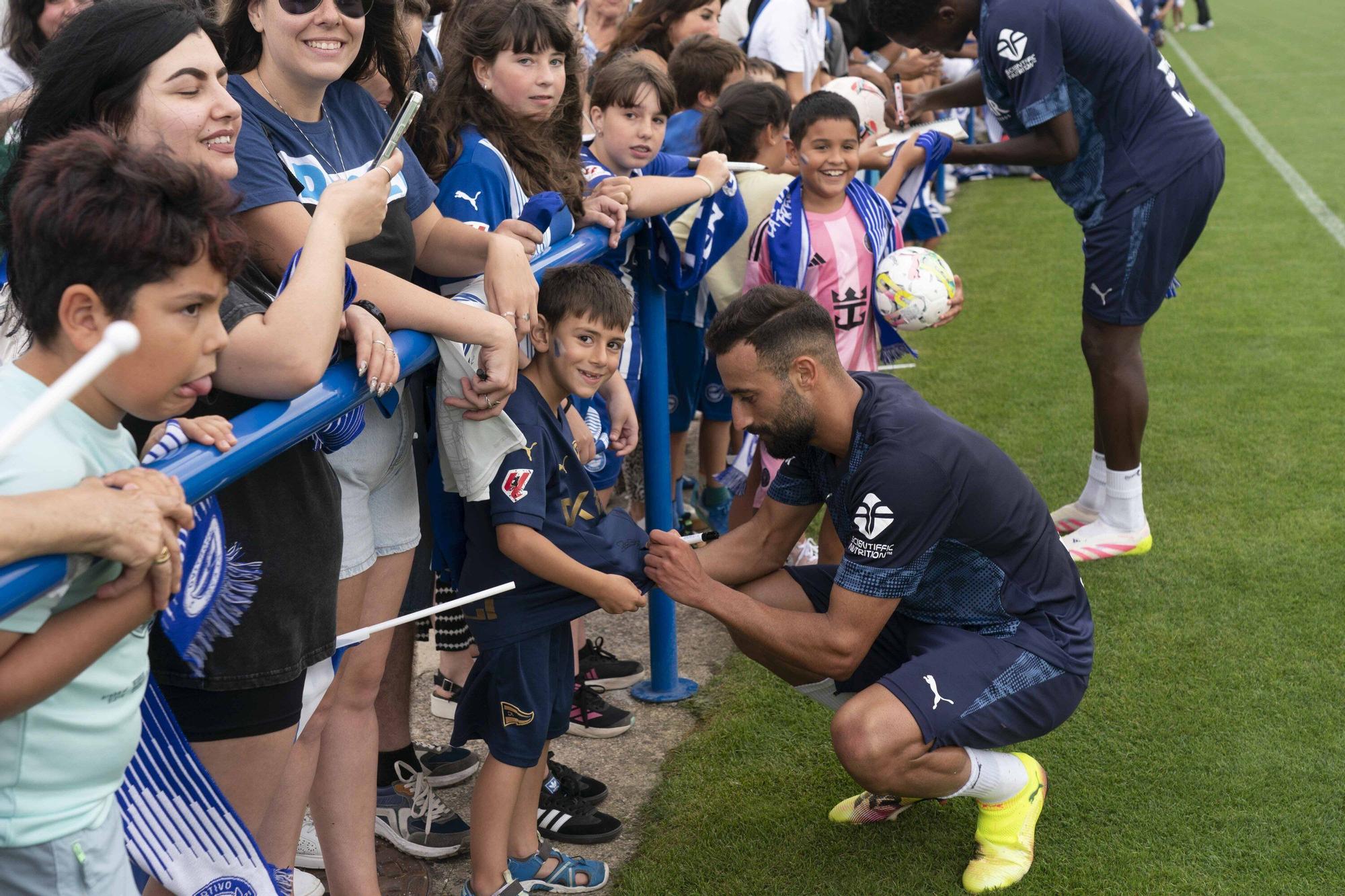 En imágenes: Una afición entregada al Alavés