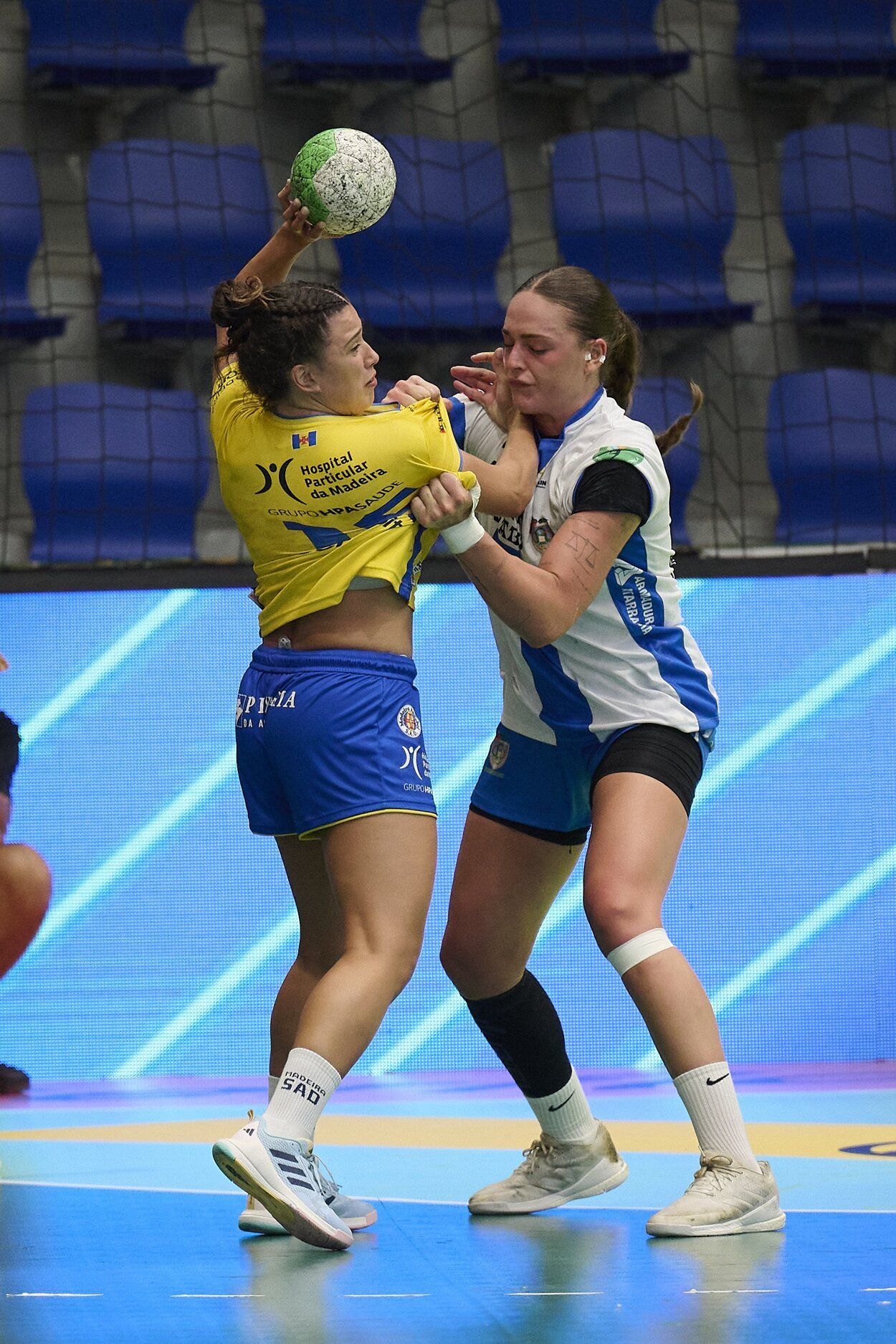 Fotos del partido entre Replasa Beti Onak y Madeira