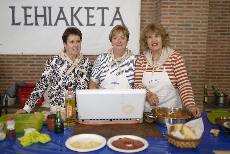 Kantu Afaria y concurso gastronómico en las Agorreko Santikutzak de Legazpi