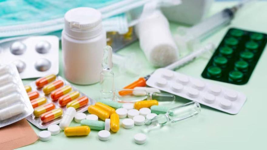 Del ibuprofeno al omeprazol: algunos de los medicamentos comunes que causan problemas de corazón, según un cardiólogo
