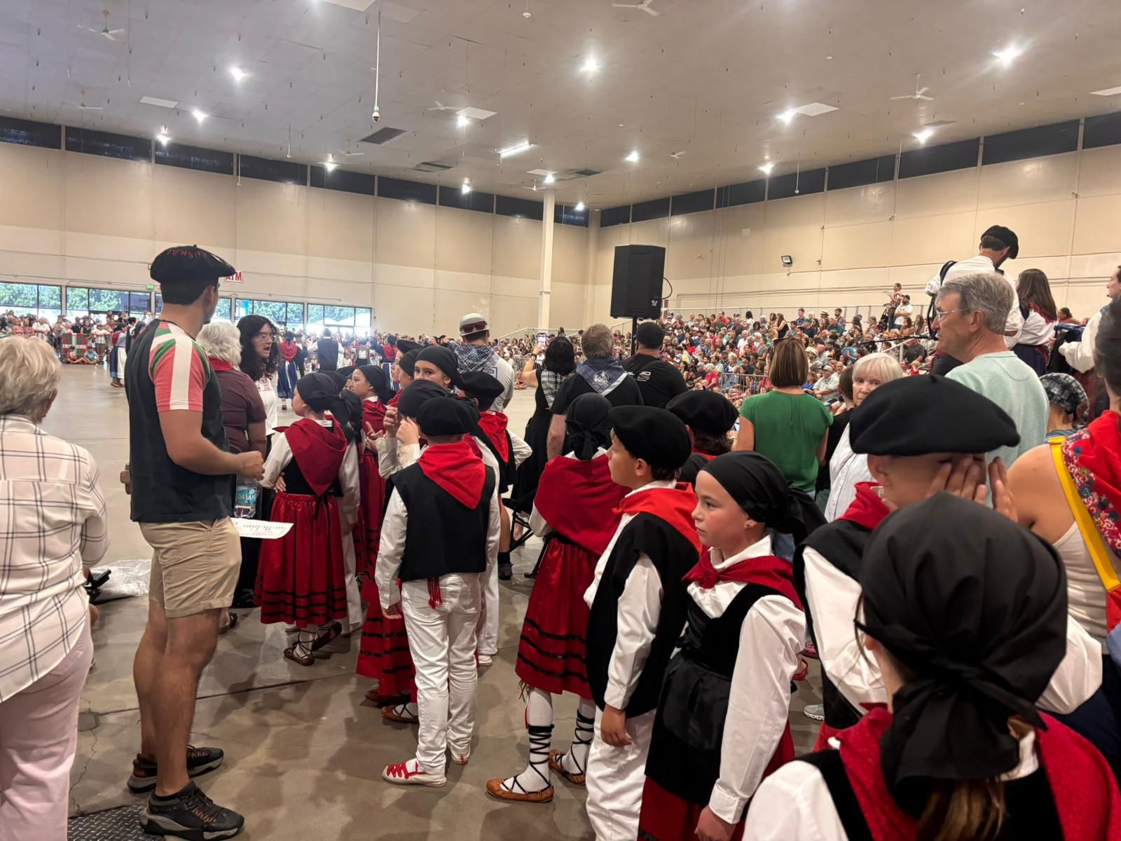 En imágenes: Bizkaia lleva sus raíces a la Expo Jaialdi de Boise