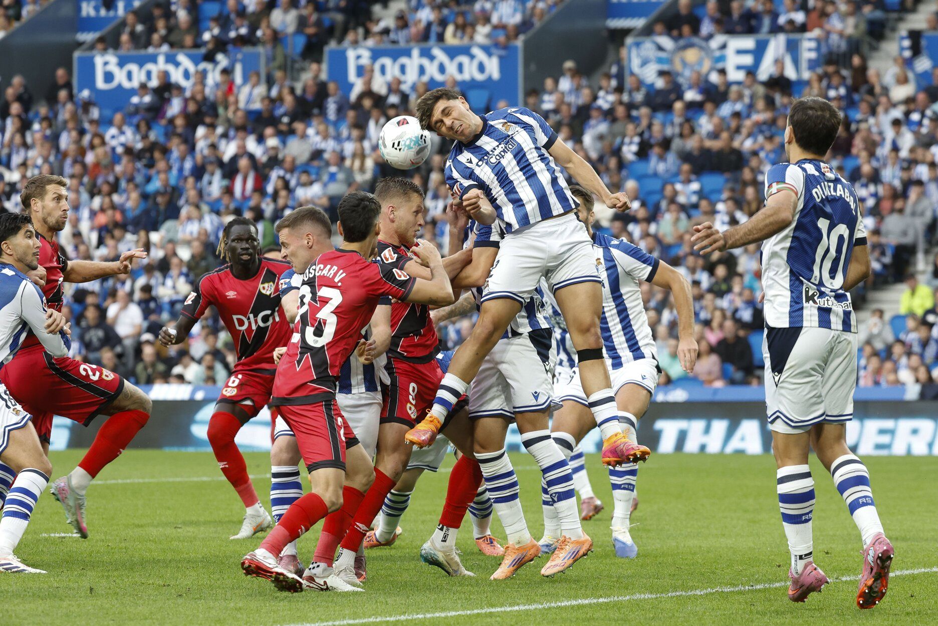Las mejores imágenes del Real Sociedad - Rayo Vallecano