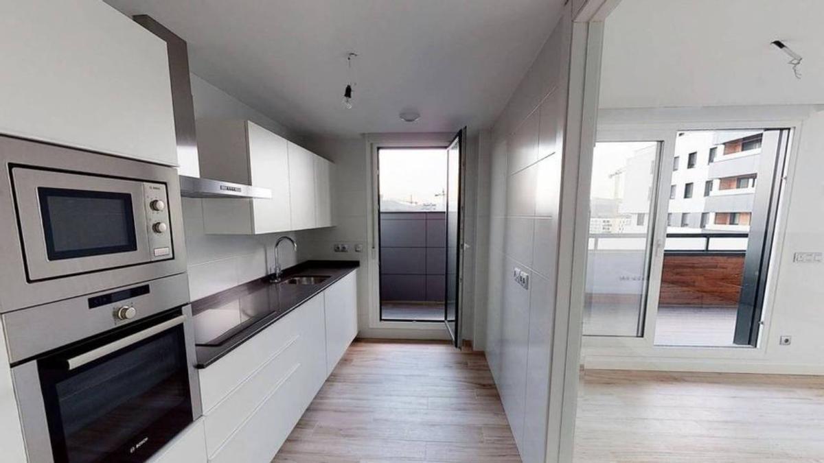 El &quot;encantador&quot; ático de &quot;alto standing&quot; más barato de Pamplona