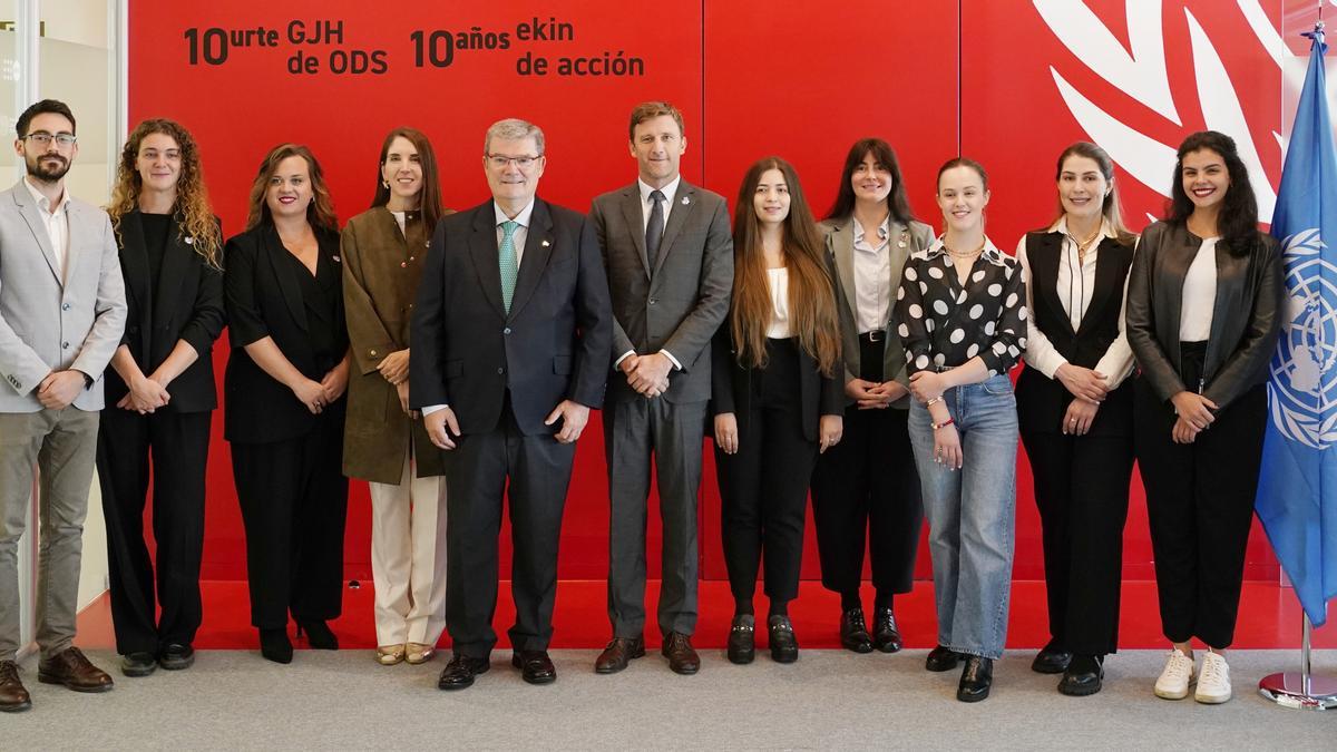 Aburto visita la sede  del Secretariado de la Coalición Local 2030 de la ONU en Bilbao