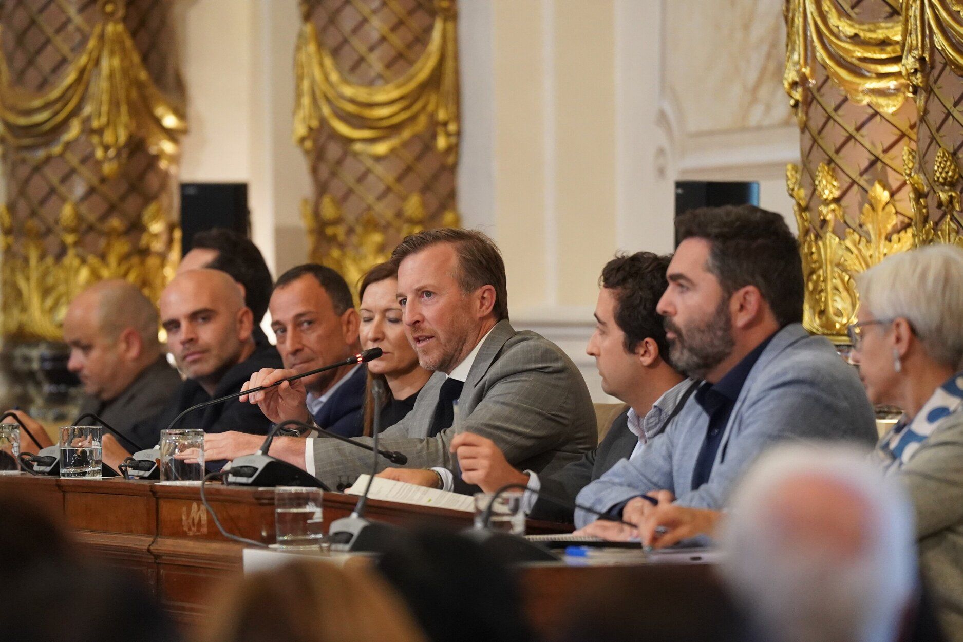 Jon Insausti ya es nuevo alcalde de Donostia: así ha sido su elección