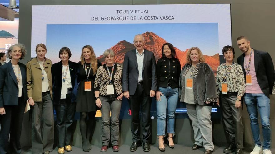 Fitur, escenario de la puesta de largo del Tour Virtual del Geoparque de la Costa Vasca