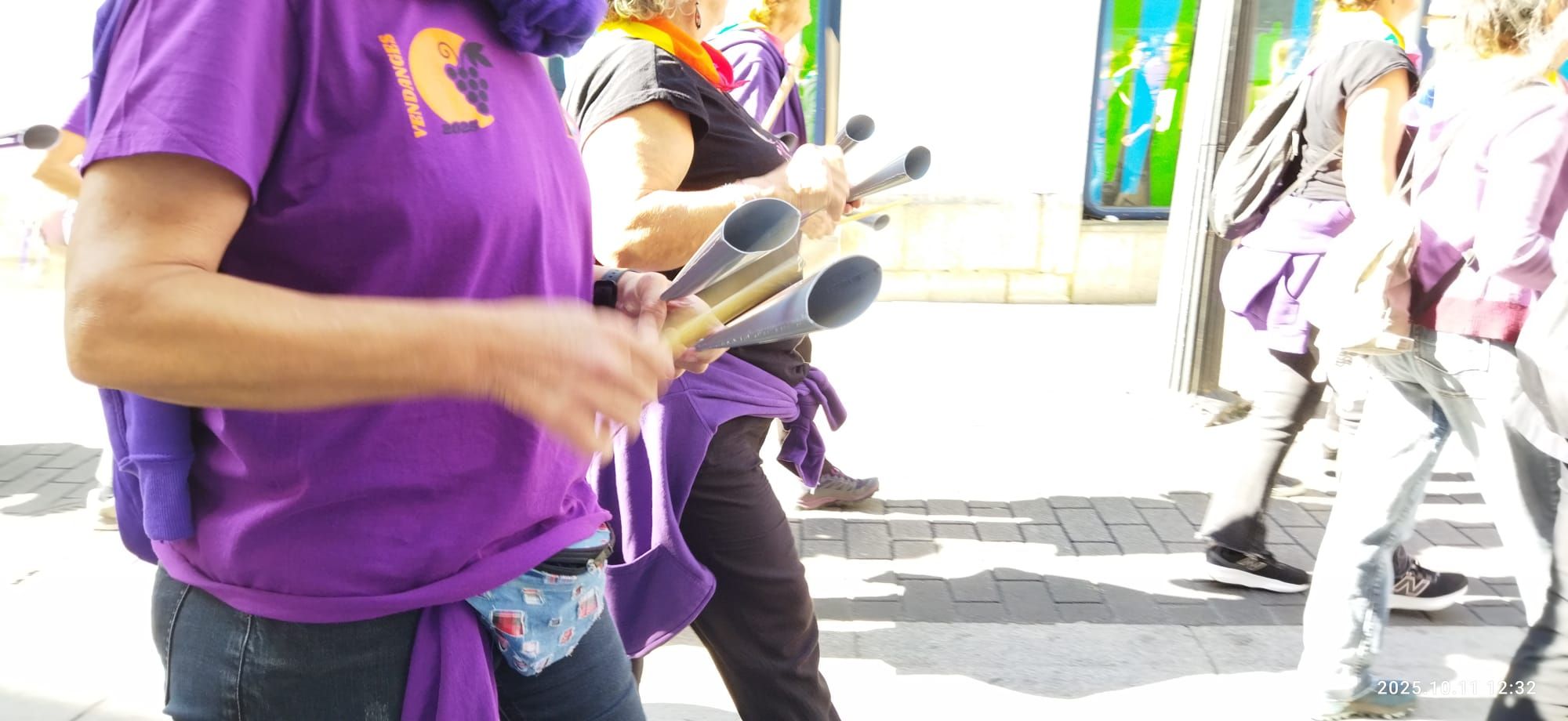 En imágenes: Ondarroa celebra el Día del Abrazo a la Diversidad
