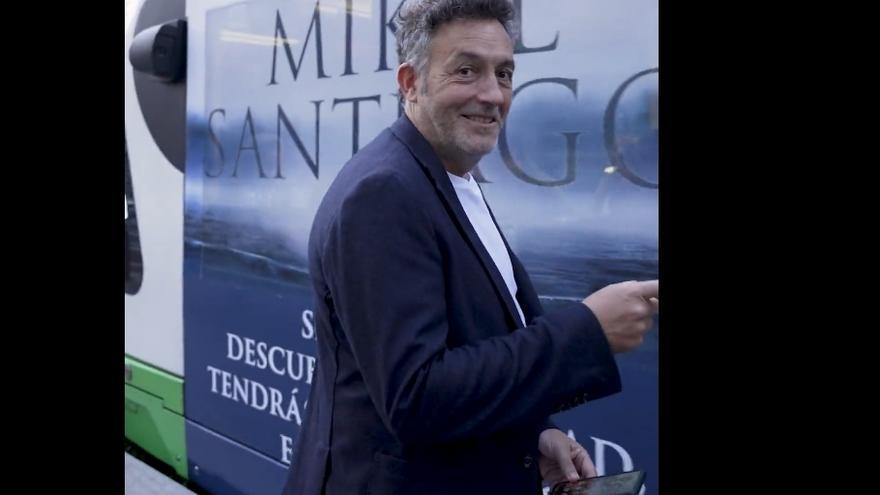 Mikel Santiago presenta su nueva novela en la sala BBK
