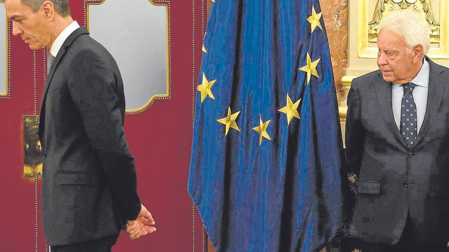 Los lobos cuidan de los corderos con burka