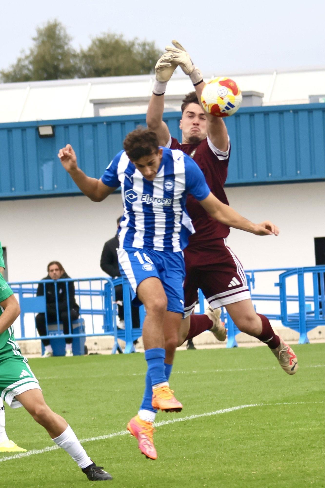 En imágenes: "Alavés B contra el Gernika"