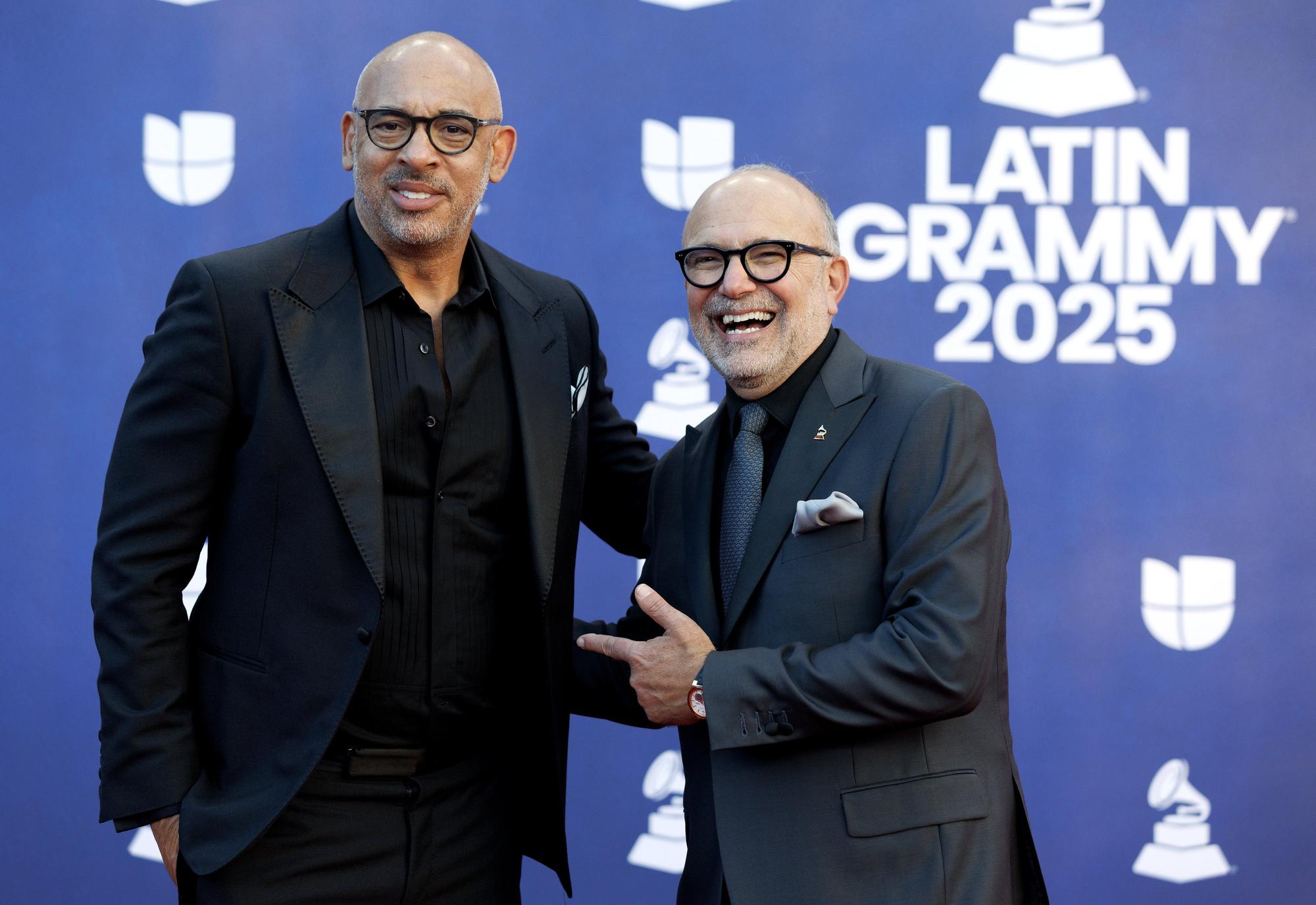 Las mejores fotos de la alfombra roja de los Latin Grammy 2025