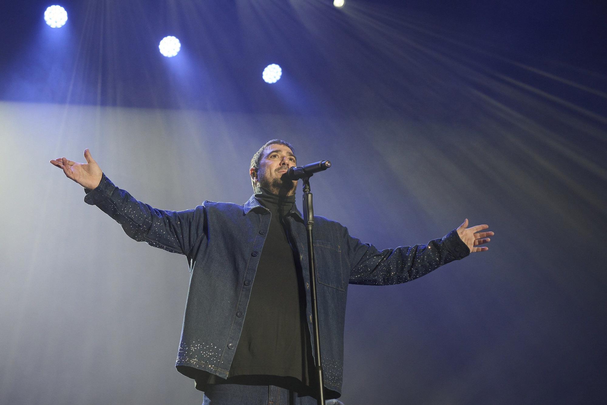 Fotos del concierto de Antonio Orozco en el Navarra Arena de Pamplona