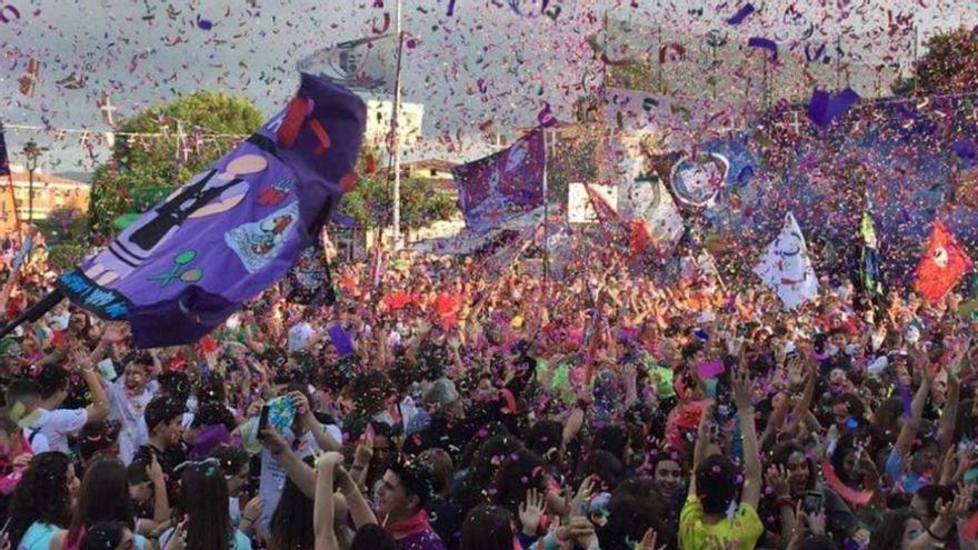 Un centenar de personas agrede a varios policías en las fiestas de San Antonio, en Etxebarri