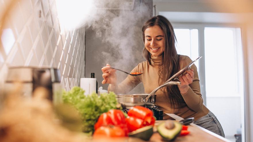 Disruptores endocrinos: cómo evitar esta amenaza presente en productos de uso común