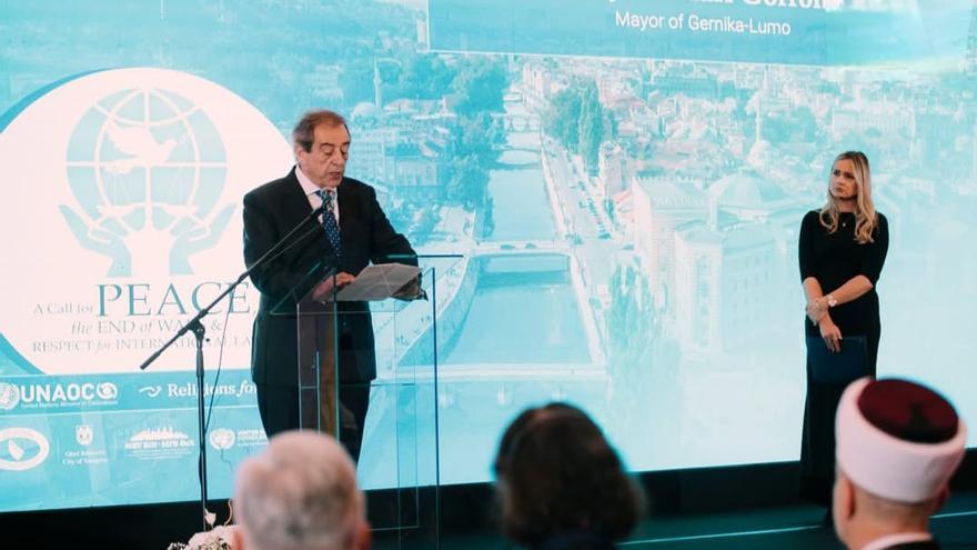 Gernika-Lumo lleva su mensaje de paz a Sarajevo