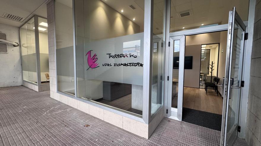 Inauguran el nuevo euskaltegi de Txorierri en Derio