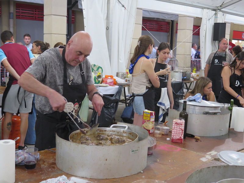 Los urretxuarras lo dan todo en las fiestas de Santa Anastasia