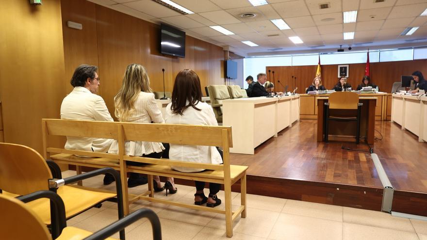 El actor Luis Lorenzo se desmarca del cuidado de la tía de su pareja: "La idea más desafortunada fue traerla a casa"