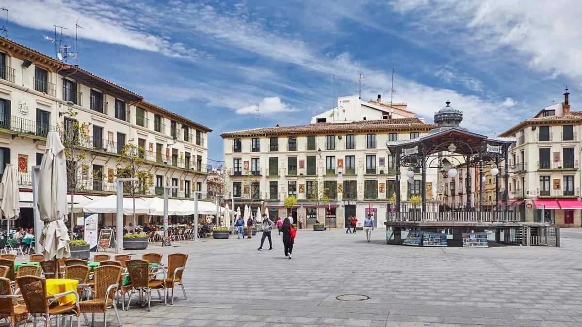&quot;La ciudad de las tres culturas de Navarra donde las verduras son las reinas&quot;