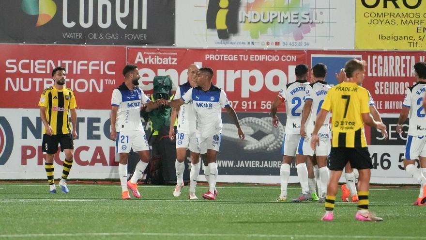 El Alavés avanza con solvencia en la Copa (0-7)