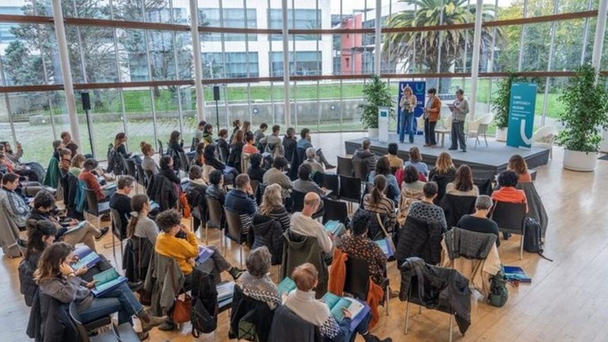 Zaintza sistema eraldatzeko gakoak biltzen dituen liburuxka herriz herri aurkezten hasiko dira aste honetan, Abadiñon