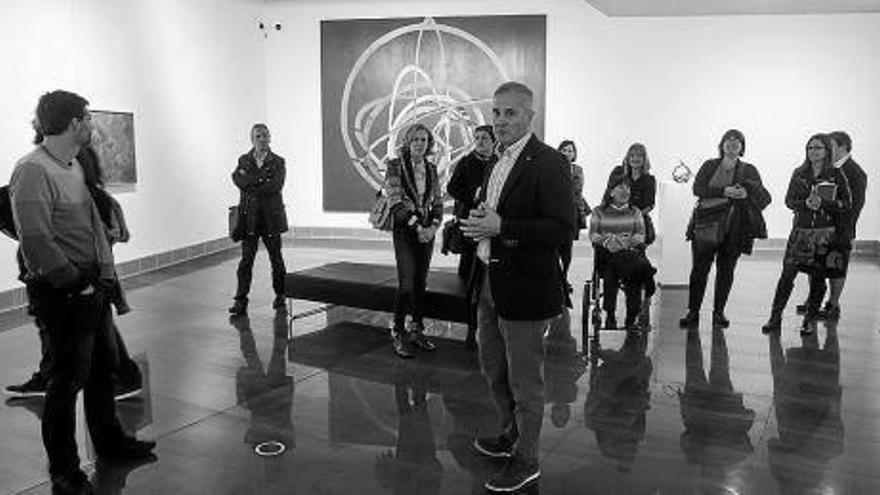 Estudiantes americanos, de intercambio con Luis Amigó, visitan Navarra. Encuentro con entidades sociales de Navarra