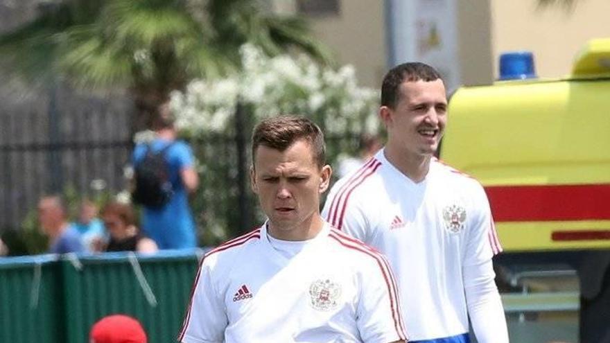 Cheryshev, durante el entrenamiento de ayer de Rusia.