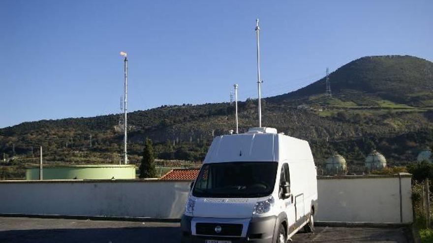 Una cabina móvil midió el pasado año la calidad del aire.