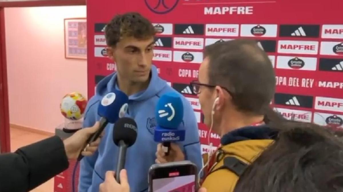 El jugador de la Real Sociedad Mikel Goti, tras el partido ante el Negreira en la Copa del Rey