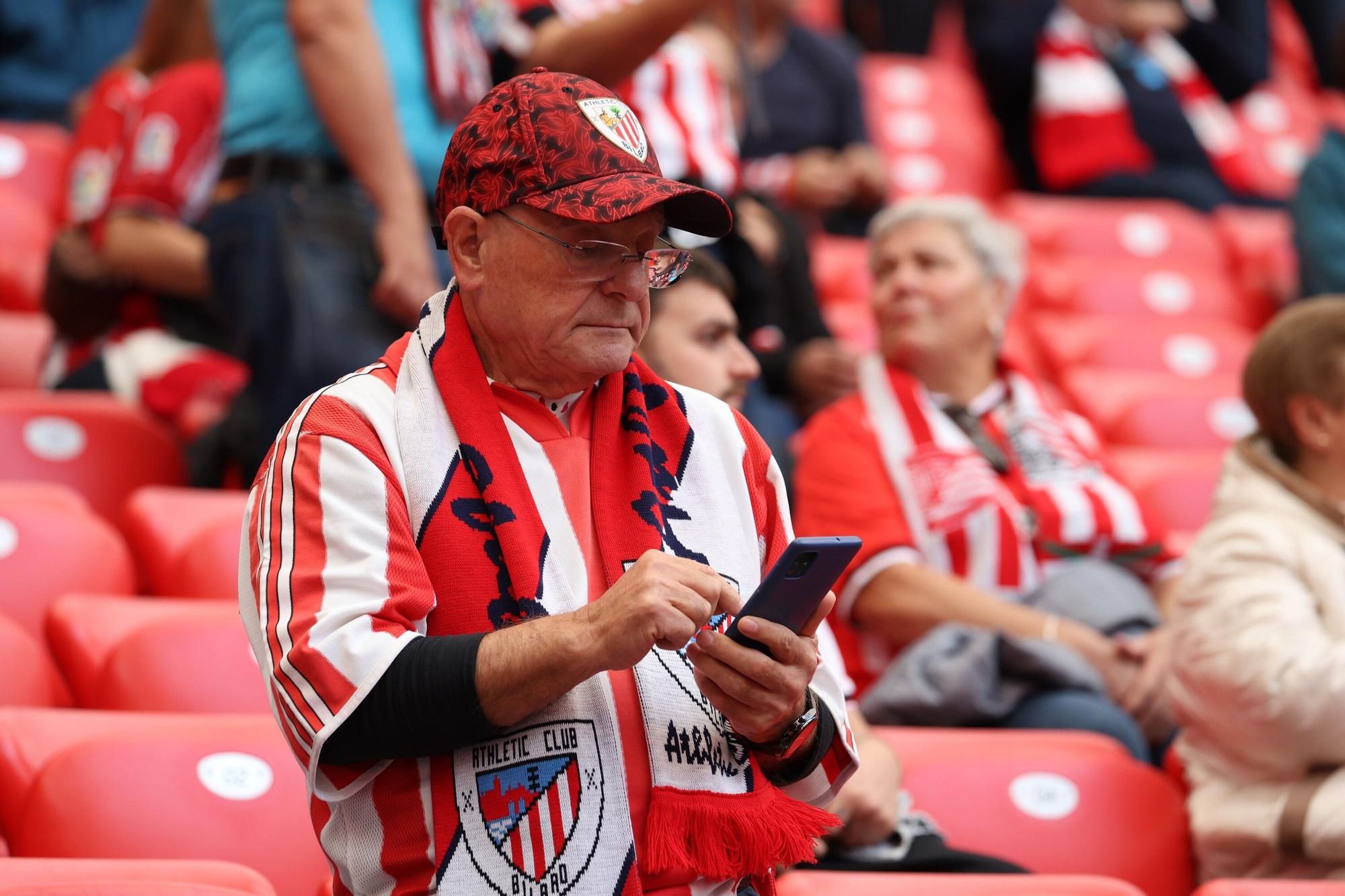 En imágenes: ¿Has estado en San Mamés viendo el Athletic-Real Oviedo? Búscate en nuestra galería