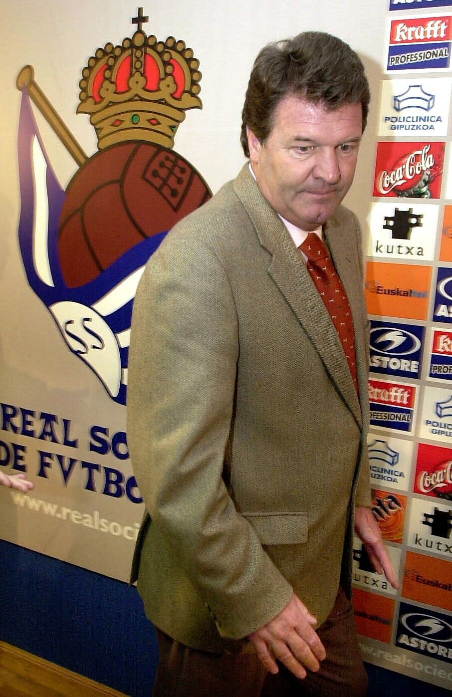 [Fotos] Benjamin Toshack recibe la insignia de oro y brillantes