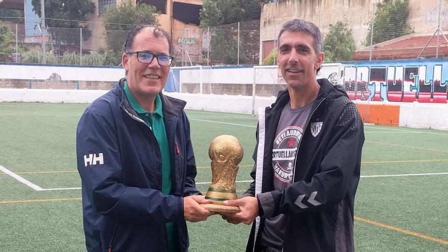 Un torneo de fútbol femenino con doce equipos debuta en Ortuella