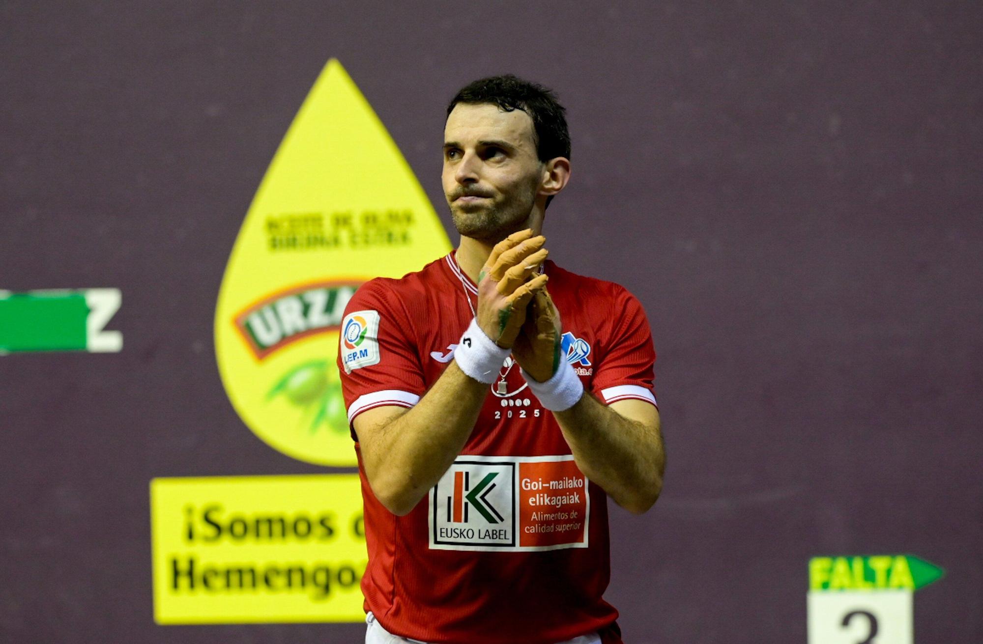 Jokin Altuna se lleva el bronce del Cuatro y Medio tras derrotar a Joseba Ezkurdia en Arrasate.