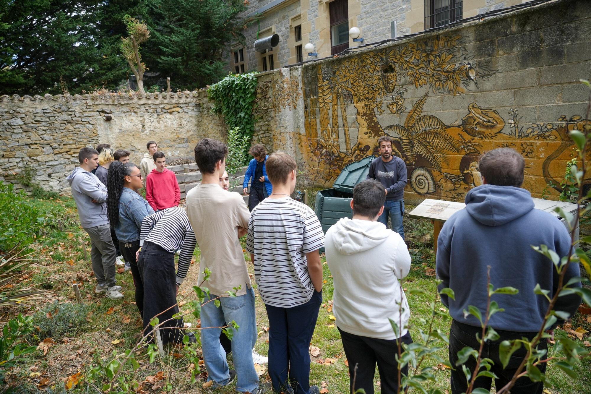 En imágenes: La UPV/EHU impulsa un curso de agricultura ecológica en el Campus de Álava