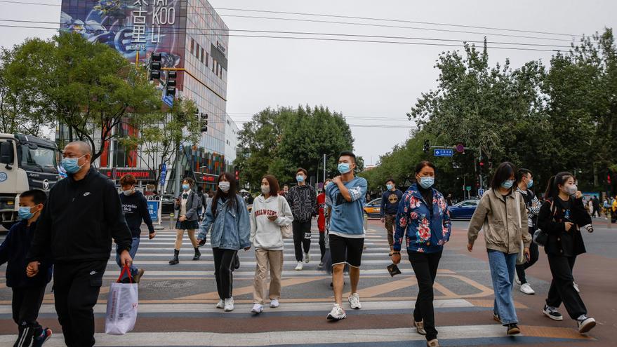 China suspende la circulación ferroviaria desde Xinjiang por un brote de covid